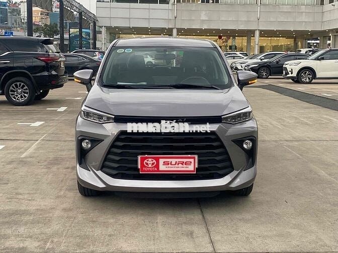 Toyota Avanza Premio 2024 CVT - 4600 km