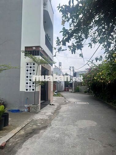 Bán đất 1 sẹc 190 Vườn Lài, DT: 4,2x16m. (68m2). Hẻm 6m đổ nhựa