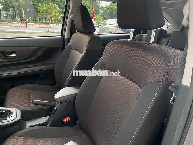 Toyota Avanza Premio 2024 CVT - 4600 km