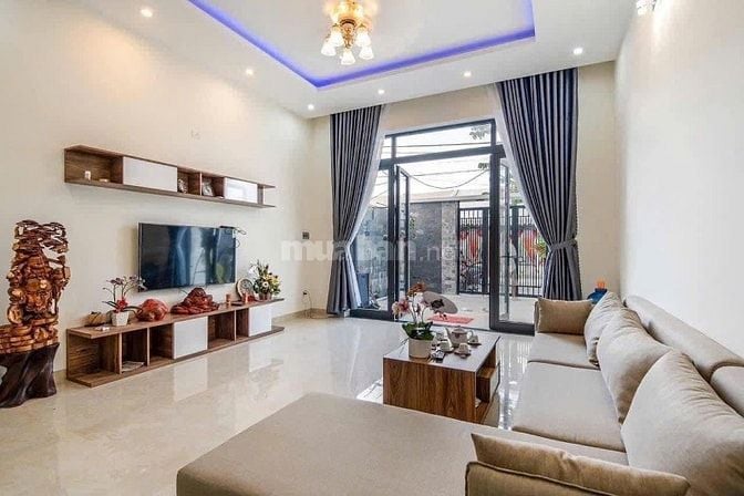 Bán gấp nhà MT Đường Tây Lân 5x20m, 1 trệt 1 lầu giá 730 triệu, SHR