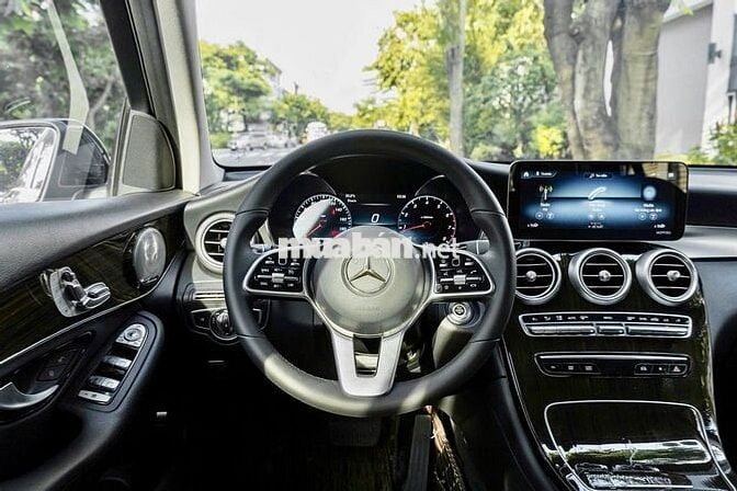 Mercedes Benz GLC 2021 200 - 55000 km