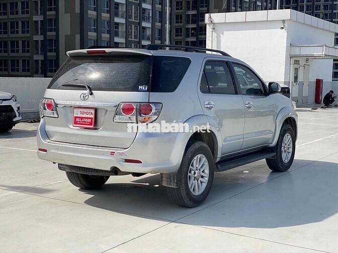 Toyota Fortuner 2014 2.7V 4x2 AT - 127000 km