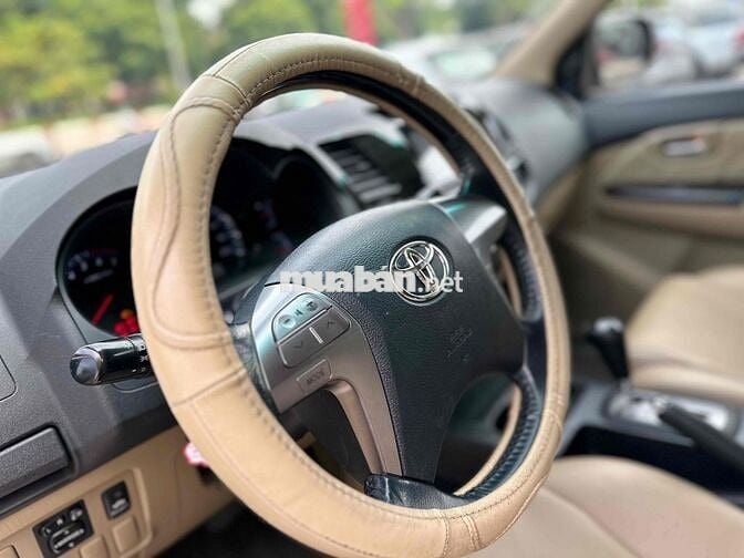 Toyota Fortuner 2014 2.7V 4x2 AT - 7c tự động Xăng