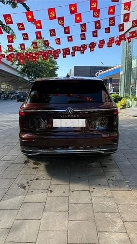 Bán Volswagen Luxury sản xuất 2024, xe siêu đẹp.