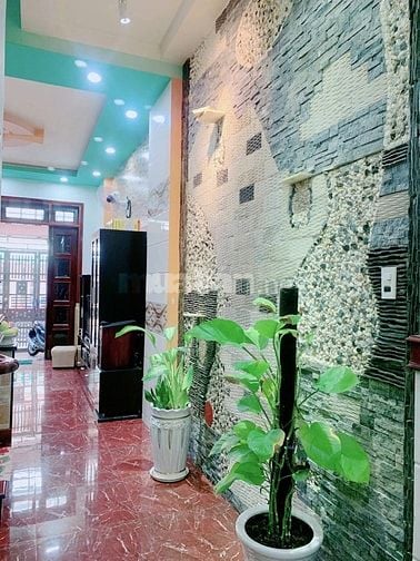 Chính chủ bán nhà hướng Đông, 80m2. Hẻm 741 Hương Lộ 2, Bình Tân. 