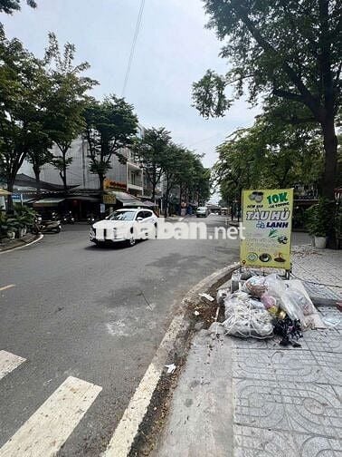 Mặt Bằng Hẻm Xe Hơi Gần Các Khu Trung Tâm