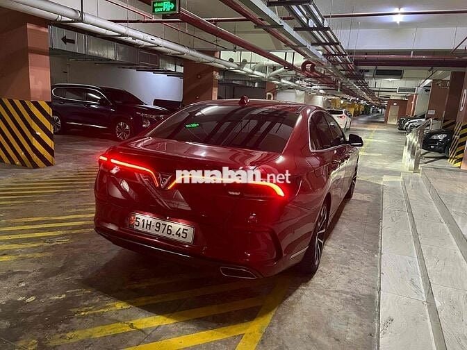 VinFast Lux A2.0 premium 2021 - 51000 km