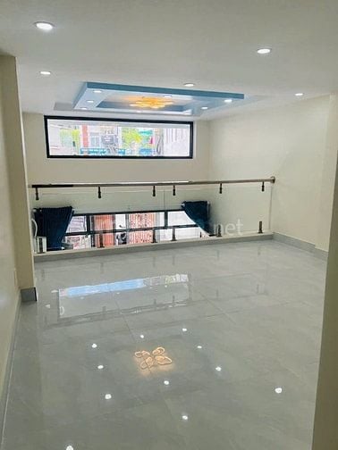 Chính chủ cho thuê nhà mặt tiền 745 Lạc Long Quân, P10, Q.TB