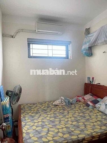 chủ cần bán chung cư 12t  son tra dt 52m giá 2ty4
