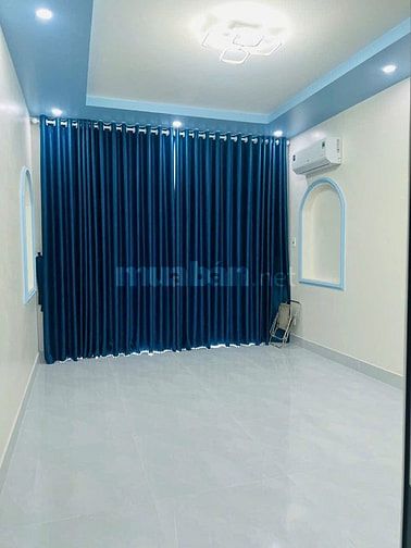 Chính chủ cho thuê nhà mặt tiền 745 Lạc Long Quân, P10, Q.TB