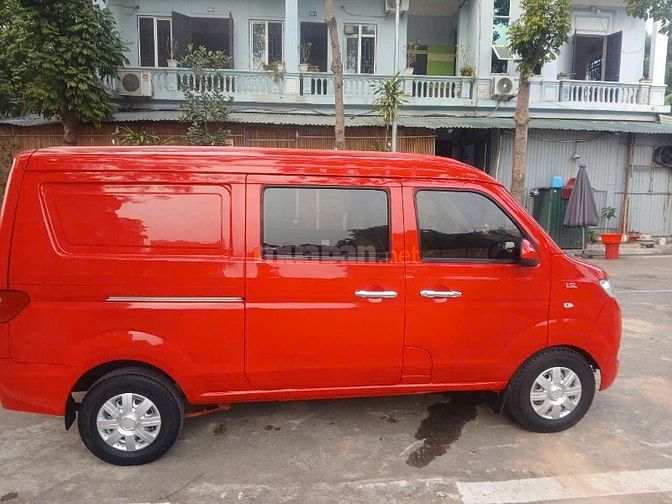 cần bán xe tải van 5 chỗ ngồi, hàng hoá 700kg 