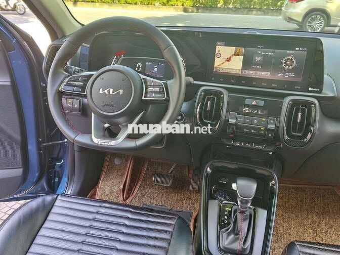 Kia Sonet Premium 1.5 AT 2022, chạy ít, màu tươi