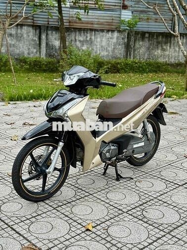 Future Led 2020 BS 67 Chính Chủ
