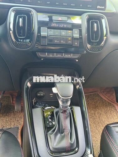 Kia Sonet Premium 1.5 AT 2022, chạy ít, màu tươi