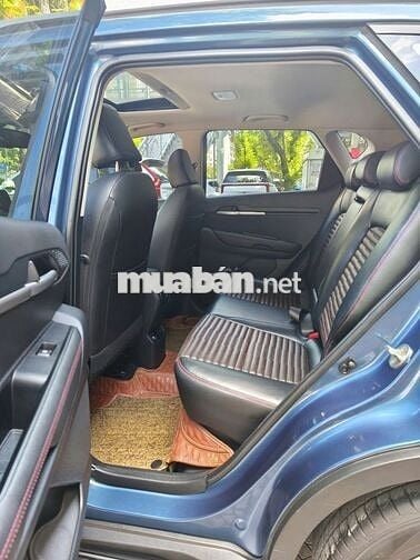 Kia Sonet Premium 1.5 AT 2022, chạy ít, màu tươi