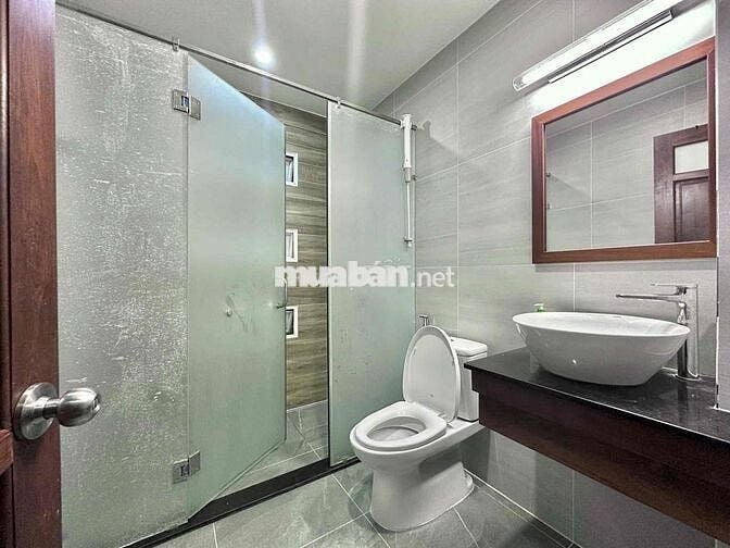 🏡 Studio cao cấp Quận 3 Full nội thất, diện tích lớn, có ban công 🎉