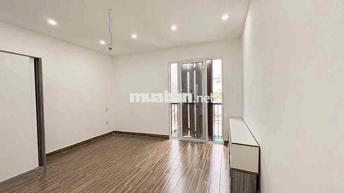 GẤP BÁN NHÀ NGAY UBND THẠNH XUÂN – HẺM XE TẢI – 2 TẦNG – GIÁ CHỈ 4.98