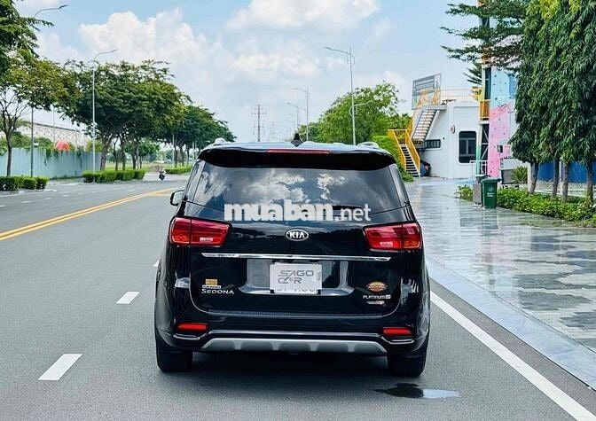 Kia Sedona 2019 Luxury D - 90000 km