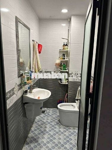 CHỦ BÁN GẤP NHÀ 4 TẦNG ĐÚC KIÊN CỐ-55M2-NGAY LÊ VĂN QUỚI- CHỈ 6,5 TỶ