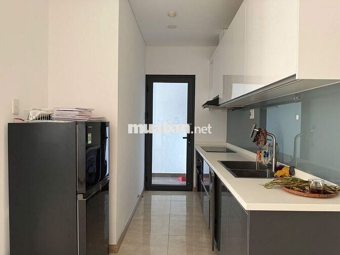 Cho thuê căn hộ CC Monarchy, 70m2- 2PN- 2WC, giá chỉ 16 triệu