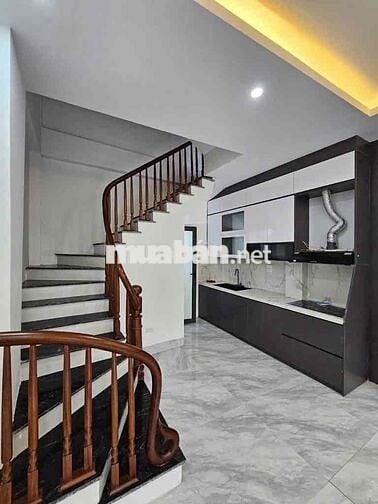 Nhà Ngọc Lâm full nội thất, cách ô tô 30m ngõ thông, gần cầu