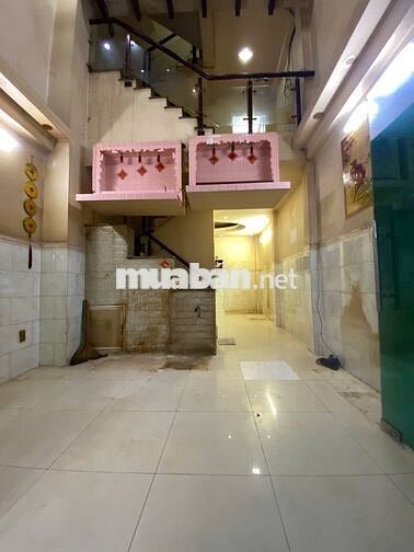 Bán Nhà Hẻm Ô Tô Chiến Lược, 4 Tầng,4 PN Tiện Sửa Mới Nhỉnh 4 Tỷ TL