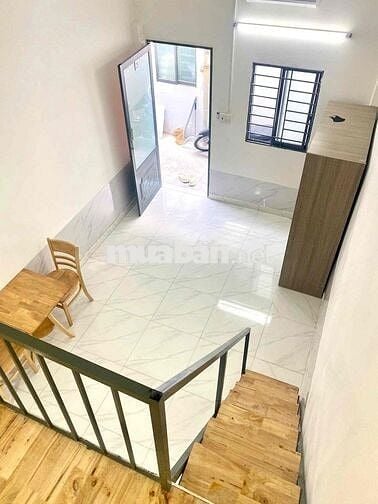 Cho Thuê Phòng Có Gác Cao 2m Rộng 35m2 Ngay Tô Ký - CVPMQT