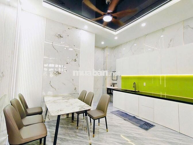 Bán Nhà Hẻm Nhựa Xe Hơi, 1 Trệt 2 Lầu, Ngô Chí Quốc - Bình Chiểu