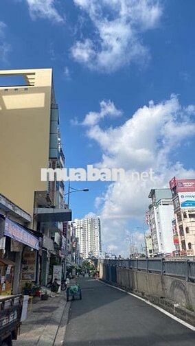 💥 HXH KD -TẦNG 4 TẦNG KIÊN CỐ  93M2 - 4PN - 4,1x19 - Giá 12,X Tỷ tl