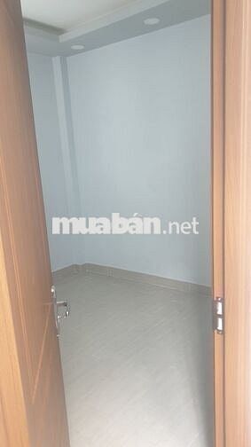 Chính chủ cho thuê nhà mới nguyên căn Quận 10