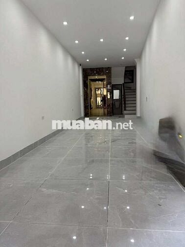 Hiếm nhà Dương Văn Bé 44m2 xây mới 6 tầng thang máy view hồ dân sinh