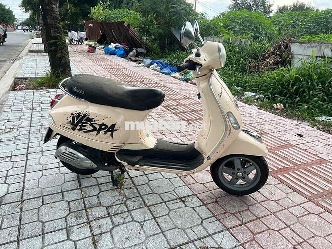cần bán vespa máy ngon