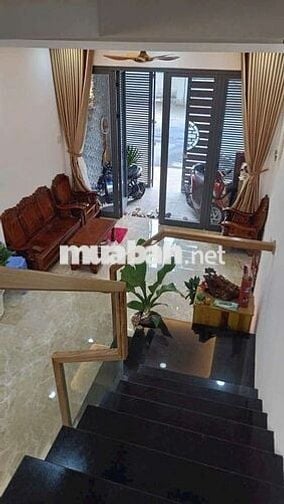 Bán nhà mặt tiền đường Thoại Ngọc Hầu- Nha Trang