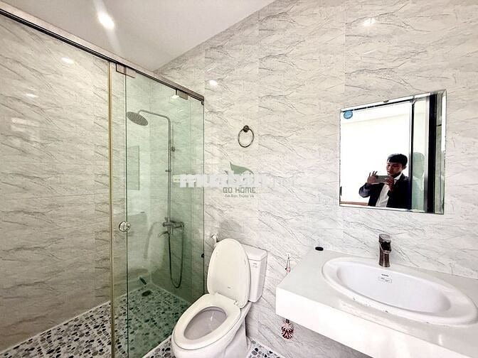 CHO THUÊ NHÀ 4 PHÒNG NGỦ FULL NỘI THẤT KĐT VCN PHƯỚC LONG GIÁ 22 TRIỆU