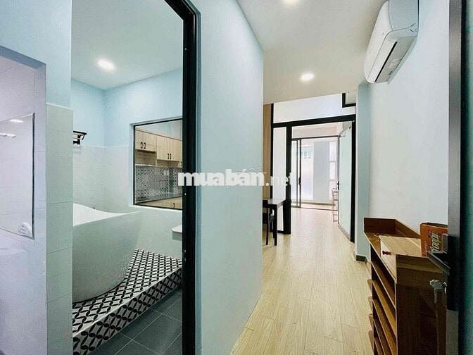Căn hộ 1Pn tách bếp, ban công, full nội thất, có bồn tắm siêu lớn