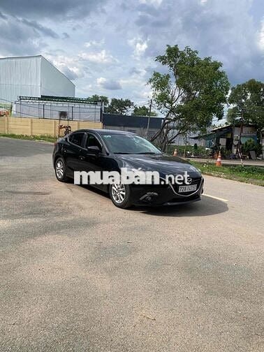Mazda 3 2015 1.5 AT Hatchback - 66 km