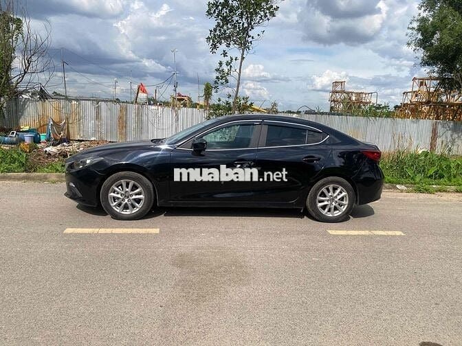 Mazda 3 2015 1.5 AT Hatchback - 66 km
