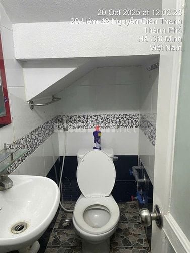 Mặt tiền Nguyễn Giản Thanh (6 tầng DT: 16mx6m). Giá 32 Tỷ