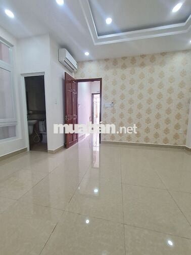 PHÒNG MÁY LẠNH 30m2 TẠI 866 QUỐC LỘ 13 HIỆP BÌNH PHƯỚC THỦ ĐỨC
