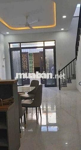 CHO THUÊ NHÀ NGUYÊN CĂN 2 TẦNG  FULL NỘI THẤT BẮC NHA TRANG GIÁ 12 TR