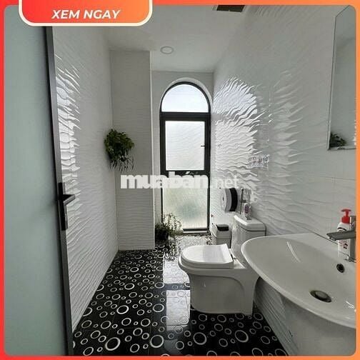 Cho thuê căn góc 13x20m - vị trí đẹp giá chỉ 100 triệu - Vạn Phúc City