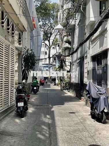 100tr/m2 CHDV 5 tầng 10 phòng ngay Bắc Hải Q10 , 75m2 đất