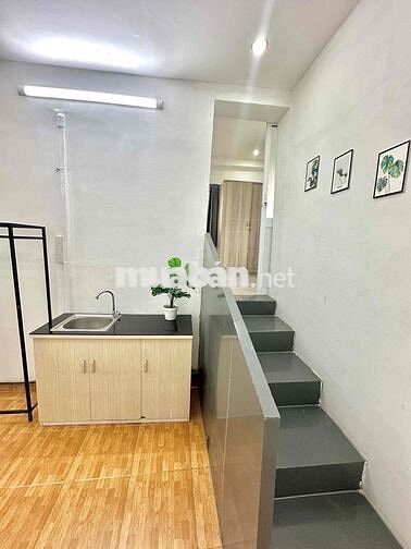 Căn hộ 1 phòng ngủ bờ kè Hoàng Sa Q3