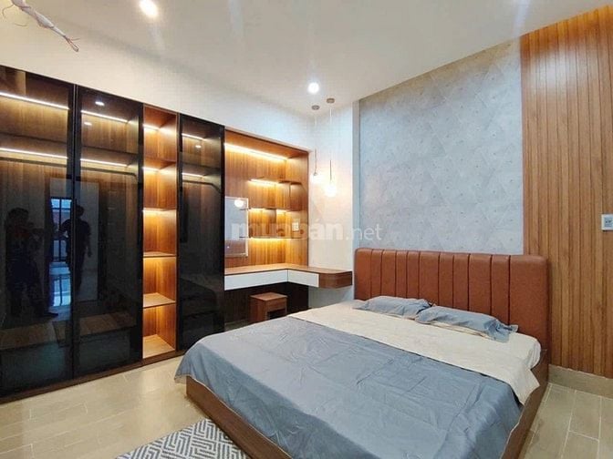 Nhà Ngộp Bank giá chốt nhanh 1tỷ550căn nhà1t1l đường Trịnh Quang Nghị