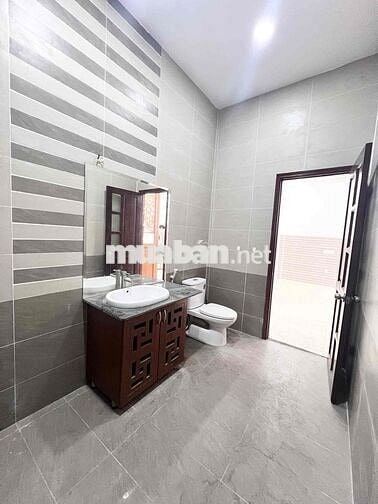 phòng cực To rộng rãi thoải mái Phạm đức sơn gần Q6