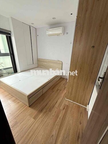 Bán CCMN Mới Thoáng Đẹp - Tầng Trung Căn Góc, Cát Linh, Hào Nam