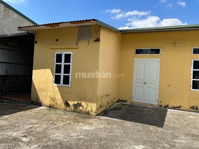 Bán nhà cấp 4, Diện tích 168 mét, Giá 9 Tỷ.