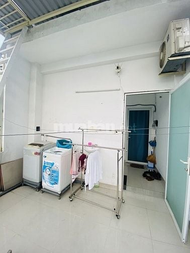 NGỘP 5 TỶ BÁN GẤP - CHDV 8PN HXH 5M - GẦN ĐH KINH TẾ Q10 - CHỈ 9.4 TỶ