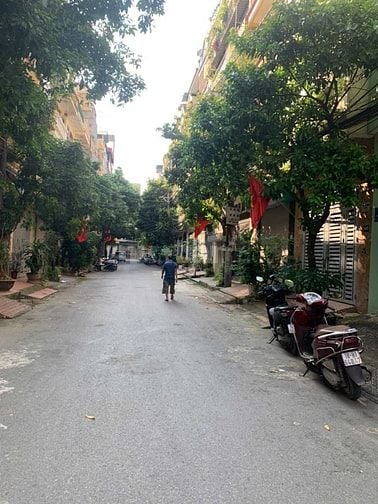 cho thuê tầng 1 làm văn phòng 