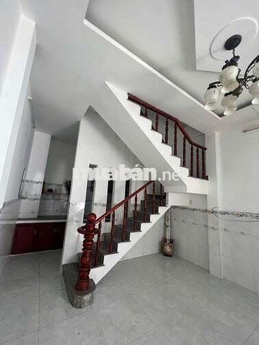 Chính chủ cần bán gấp nhà núp hẻm